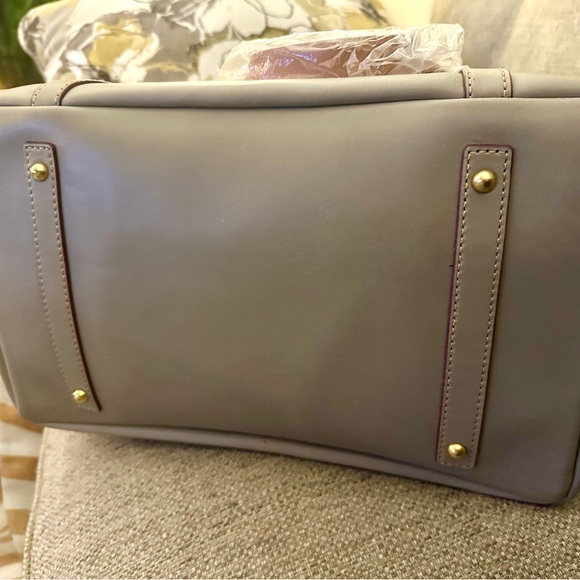 Dooney & Bourke Florentine Leather Tote With Utility Pockets NWT $498 MSRP - Picture 11 of 13